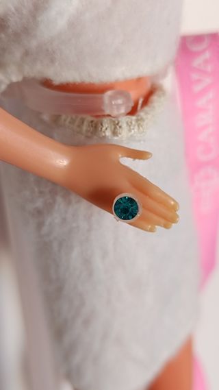 Lote 5 anillo y pendientes  barbie