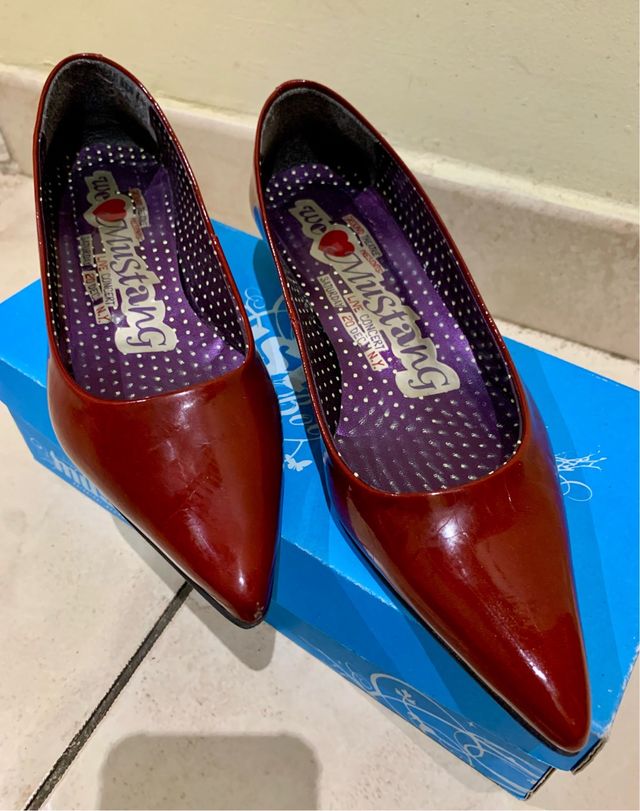 Zapatos mujer granate