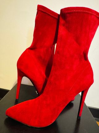 Mezzi stivaletti in velluto rossi