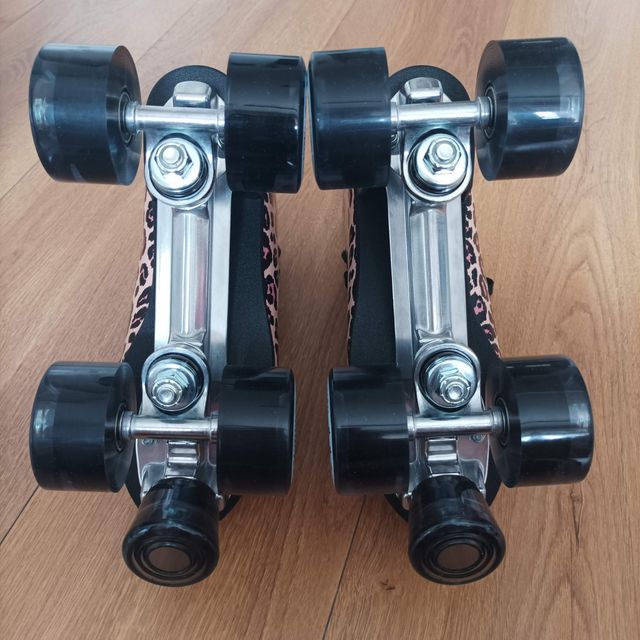 Patines Metroller 4 ruedas,talla 38