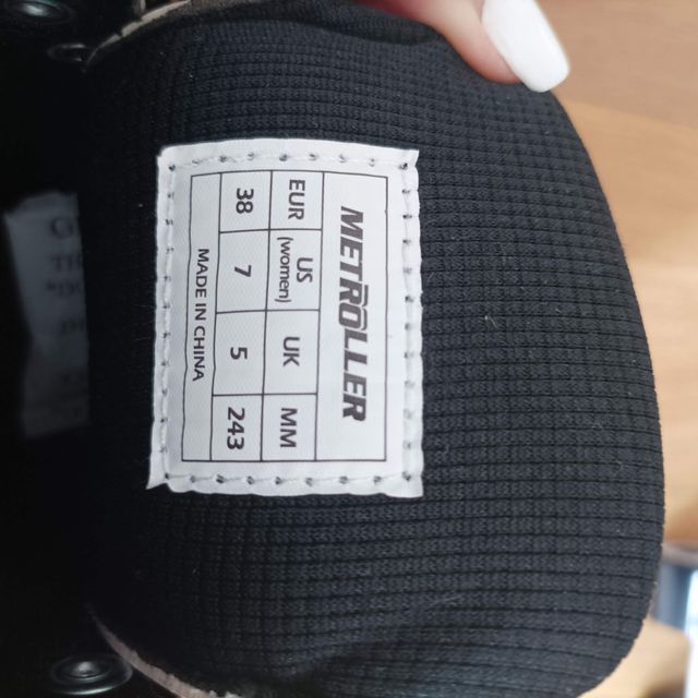 Patines Metroller 4 ruedas,talla 38