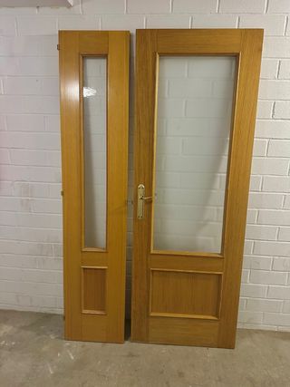 Puertas dobles de madera maciza