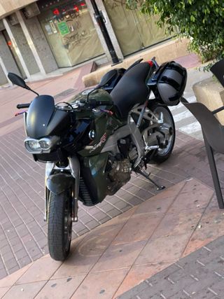 BMW K1200R - Moto deportiva