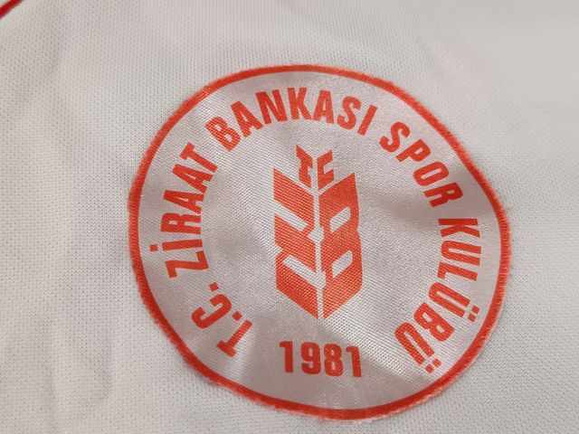 CAMISETA TC ZIRAAT BANKASI SPOR KULÜBÜ FC TALLA L