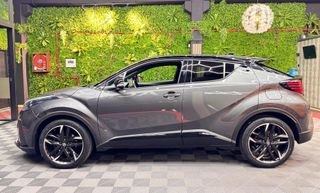 TOYOTA C-HR 2.0 180H GR Sport Black Edition