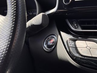 TOYOTA C-HR 2.0 180H GR Sport Black Edition