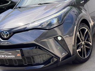 TOYOTA C-HR 2.0 180H GR Sport Black Edition