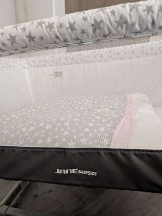 Cuna Colecho Jane Baby side