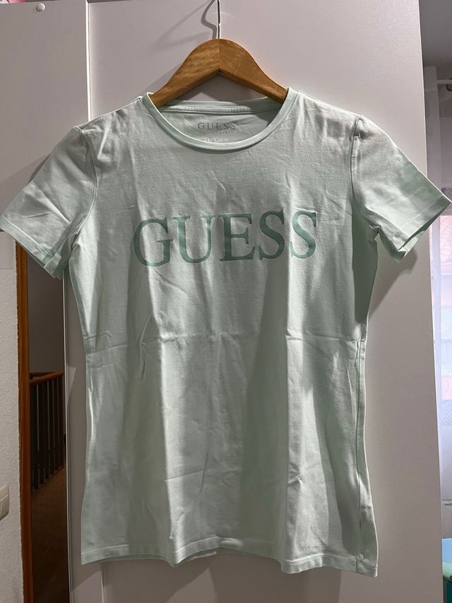 Camiseta Guess