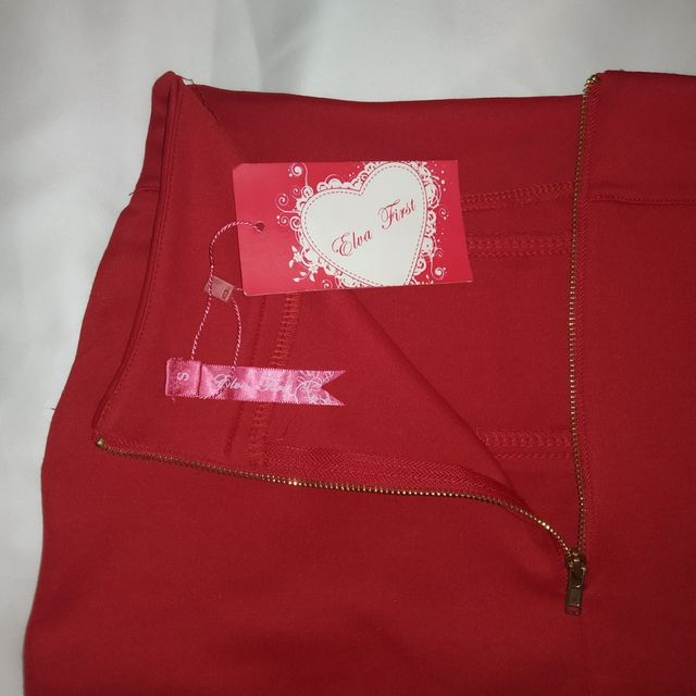 Gonna rossa elasticizzata, Elva First, taglia S