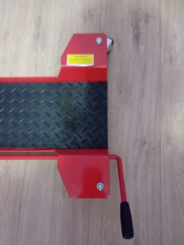 Plataforma elevadora moto...peana/riel maniobras  