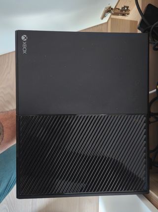 Consola Xbox One 500GB - kinect + mando + juego