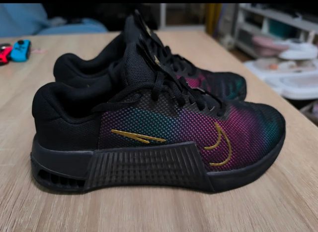 Deportivas metcon 9 talla 39(25cm)