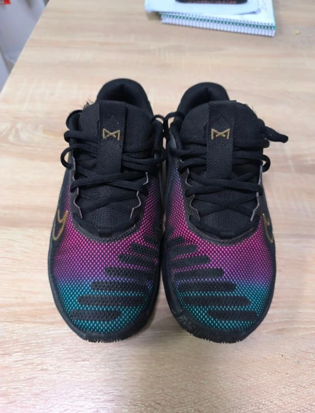 Deportivas metcon 9 talla 39(25cm)