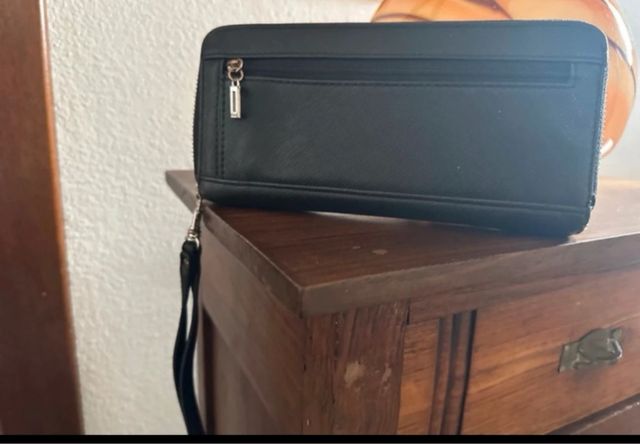 Portafoglio Guess nero