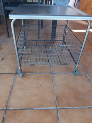 Mesa carrito aluminio gris con ruedas
