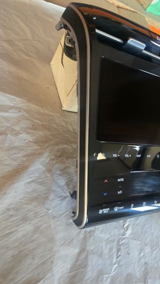 Pantalla hyundai tucson 2023