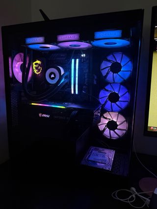 PC GAMER - ¡Impecable! por mudanza