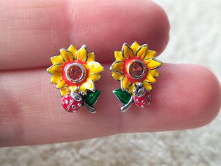 Pendientes flor y mariquita plata de ley