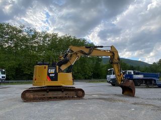 EXCAVADORA CATERPILLAR 325FLCR