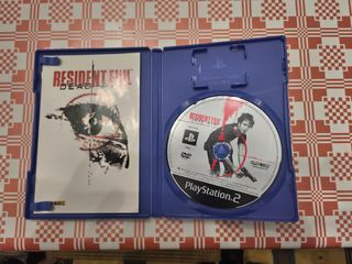 Resident Evil Dead Aim + pistola G-con 2 PS2