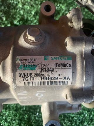 Compresor A/C Golf IV 2001