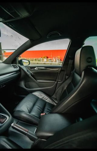 volkswagen golf GTI 2009