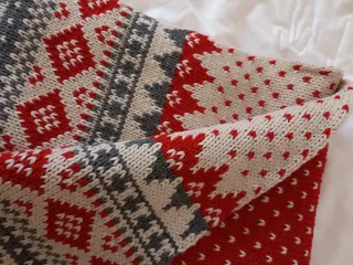 Bufanda Springfield roja y gris