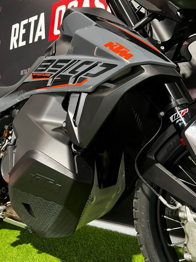 KTM 890 ADVENTURE 2023 12.900KMS