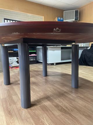 Mesa juntas redonda madera/piel de 180 de diametro