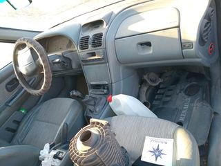 Renault Laguna I despiece
