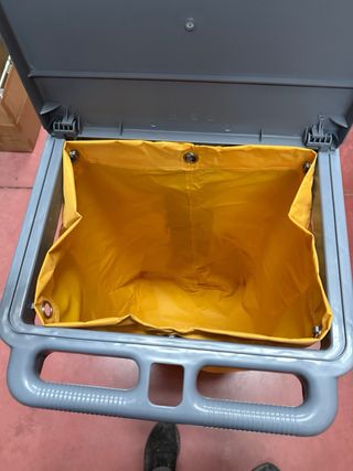 Carro limpieza industrial robusto