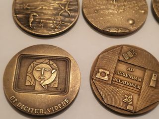 10 medallas antiguas de telefonica.