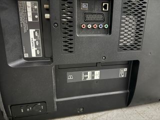 TV Sony - Televisión negra 50 pulgadas ( funciona)