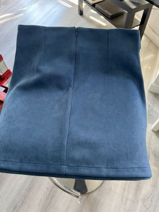 Falda azul elegante terciopelo a estrenar