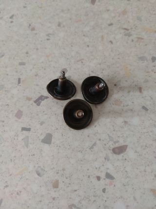 3 Pomelli mobili in metallo