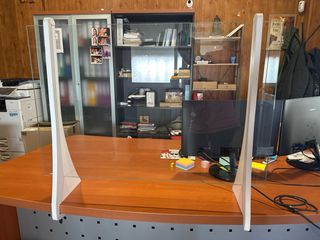 Mampara mesa cristal