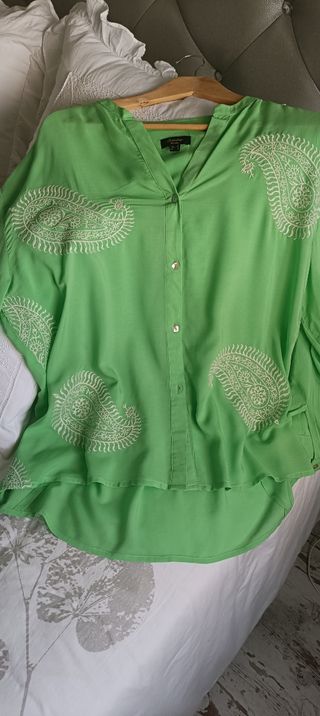 Blusa October verde