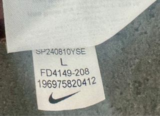 Camiseta Nike original con etiqueta. Talla L