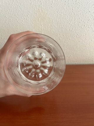 Fiori intagliati in vetro da whisky vintage antico