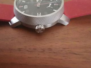 Reloj Puma deportivo rojo