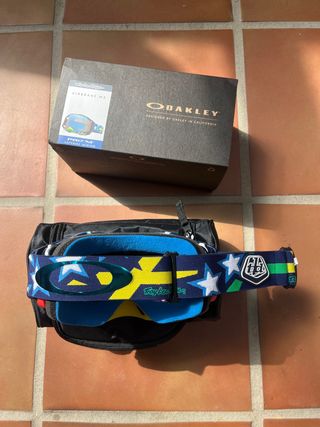 Oakley airbrake TroyLee Designs NUEVAS
