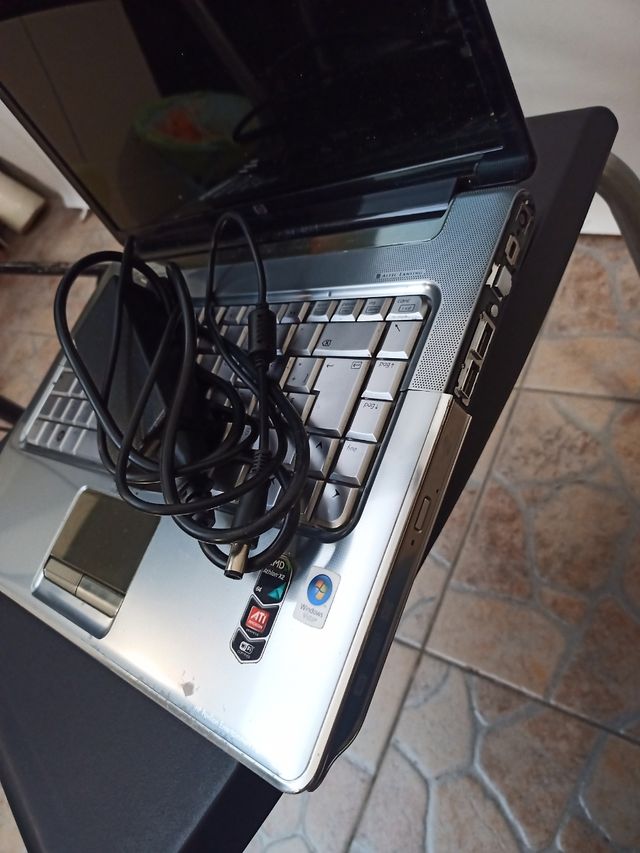 HP Pavilion dv5 nero - PC Portatile + Alimentatore