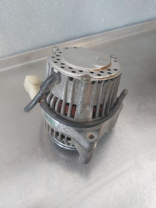 Alternador Yamaha XJ900 - usado
