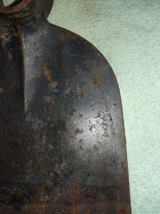 Azada Bellota 4B - herramienta jardinería