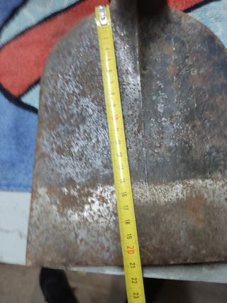 Azada Bellota 4B - herramienta jardinería