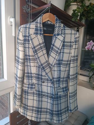 Americana Zara cuadros beige-azul talla M