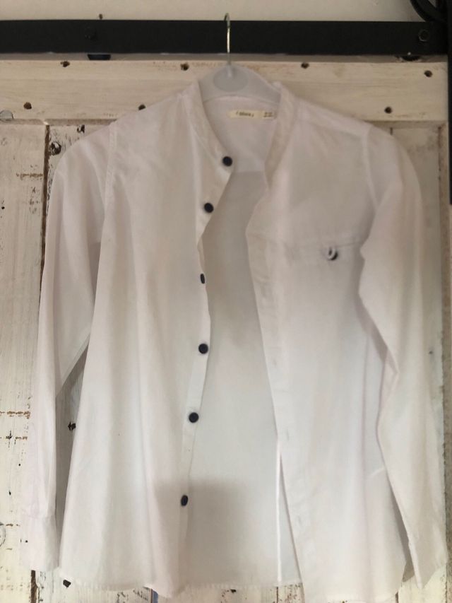 Chaqueta y camisa niño