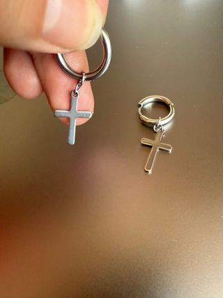Pendientes aro cruz plata