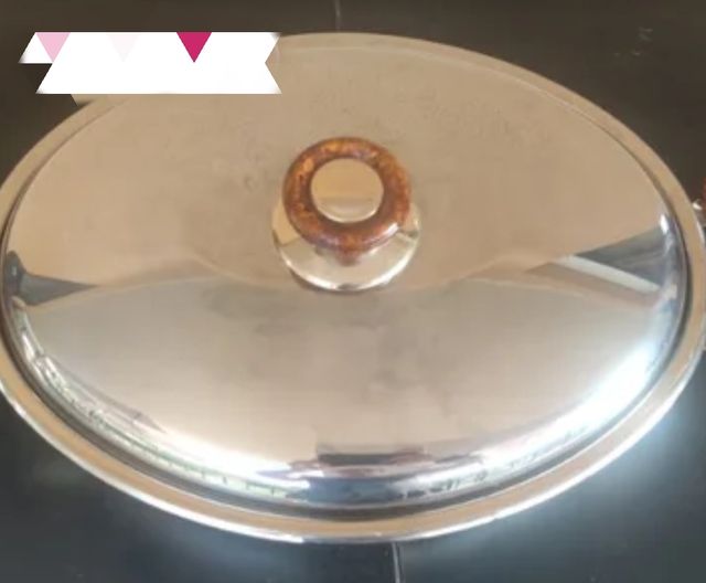 OLLA DE ACERO INOX OVALADA.